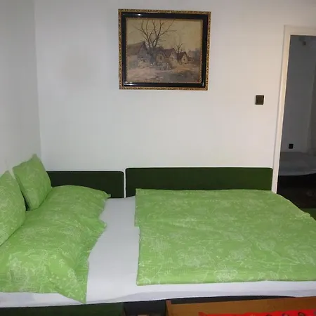 Oleander House Apartment